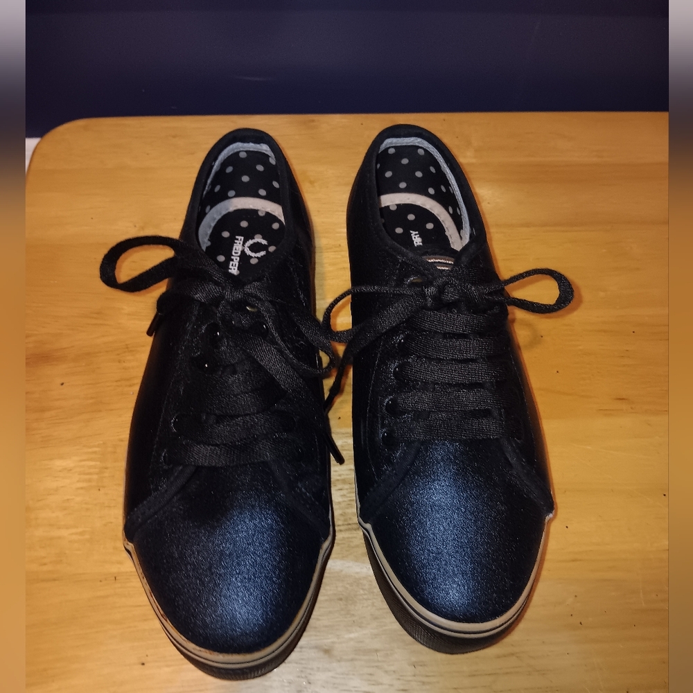 Fred Perry Black Sneakers Size 8